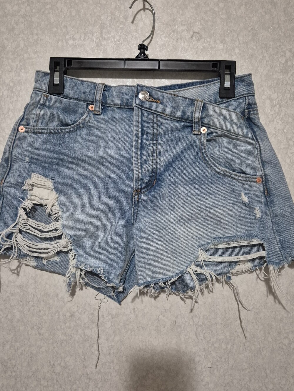 We The Free Distressed Light Blue Denim Criss Cross Shorts...Size:25